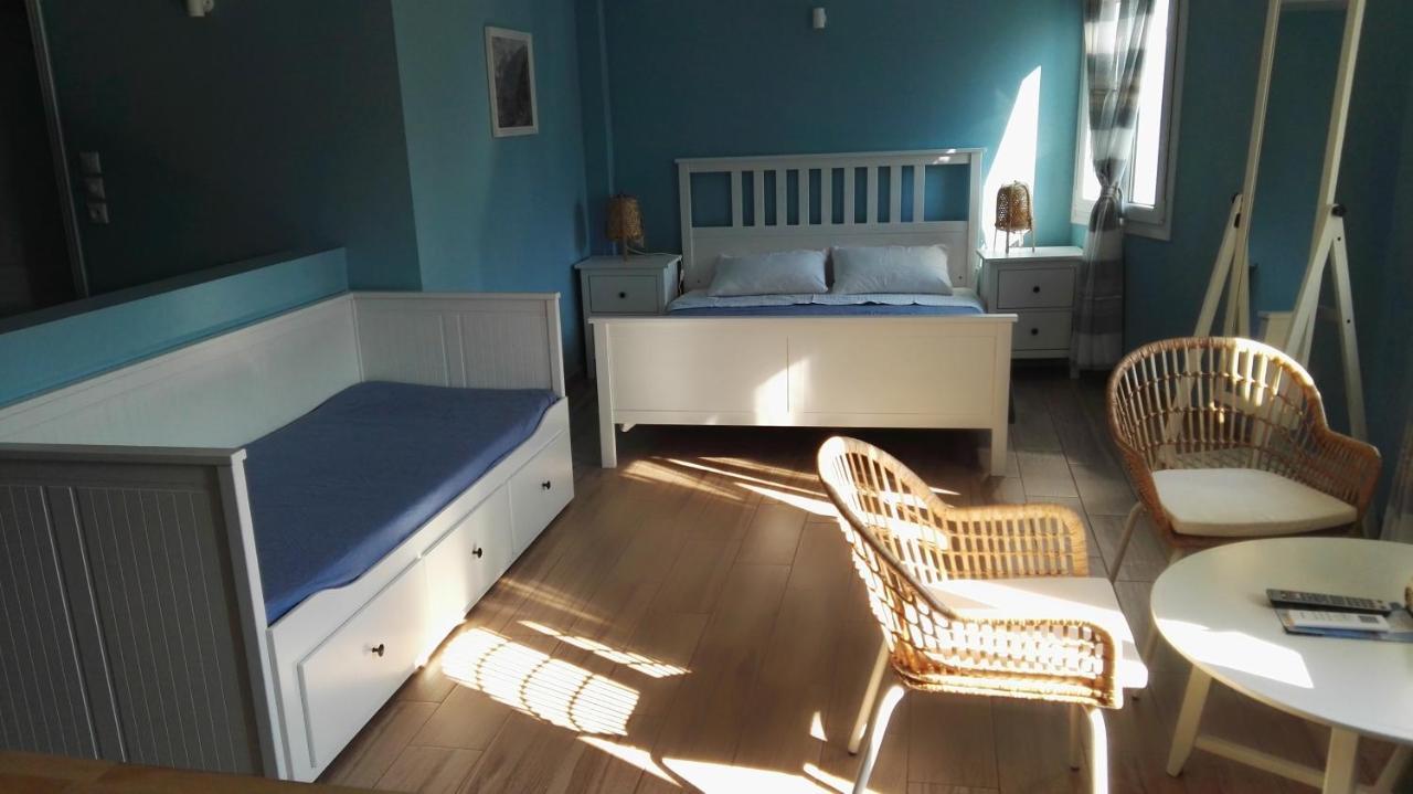 Porto Gavrio Loft Apartment ภายนอก รูปภาพ