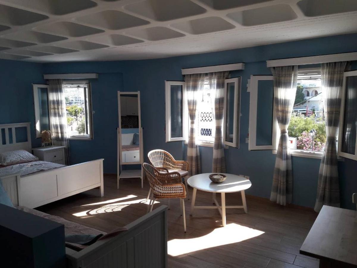 Porto Gavrio Loft Apartment ภายนอก รูปภาพ