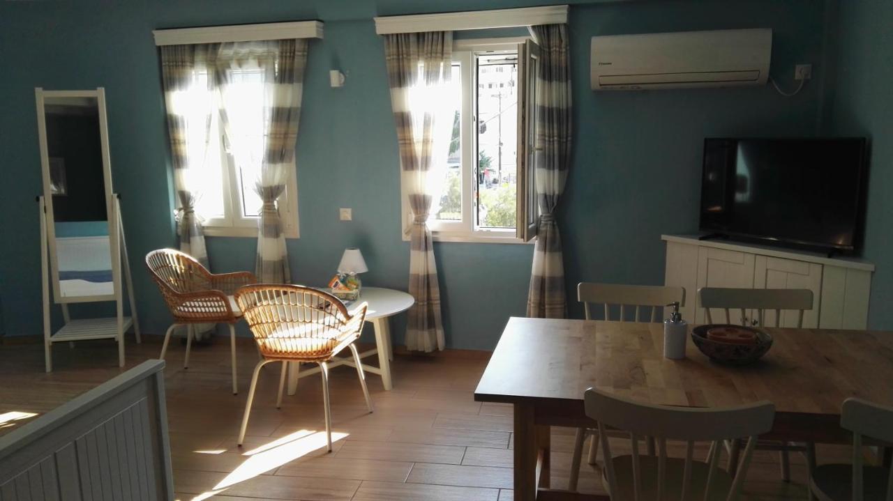 Porto Gavrio Loft Apartment ภายนอก รูปภาพ